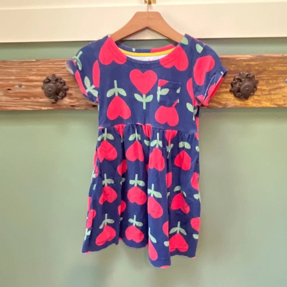 Mini Boden Girls Navy Blue Heart Flower Jersey Dress Short Sleeve Size 6-7Y